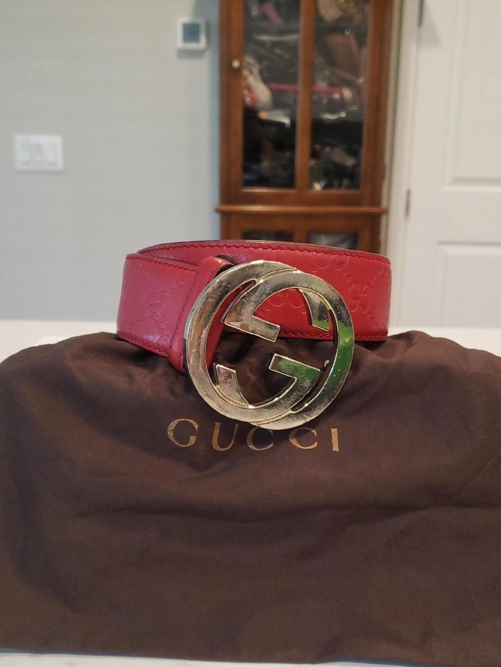 Gucci Women Red Leather Belt with Gold Double G Buckle Size Small 85/34